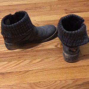 Rocket Dog Gray Booties (US Size 8.5)
